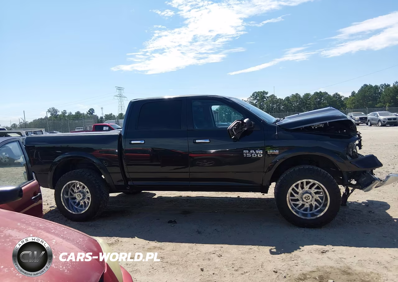 2017 Ram 1500 Laramie 4X4 5'7 Box VIN:1C6RR7NT0HS816609 - 13