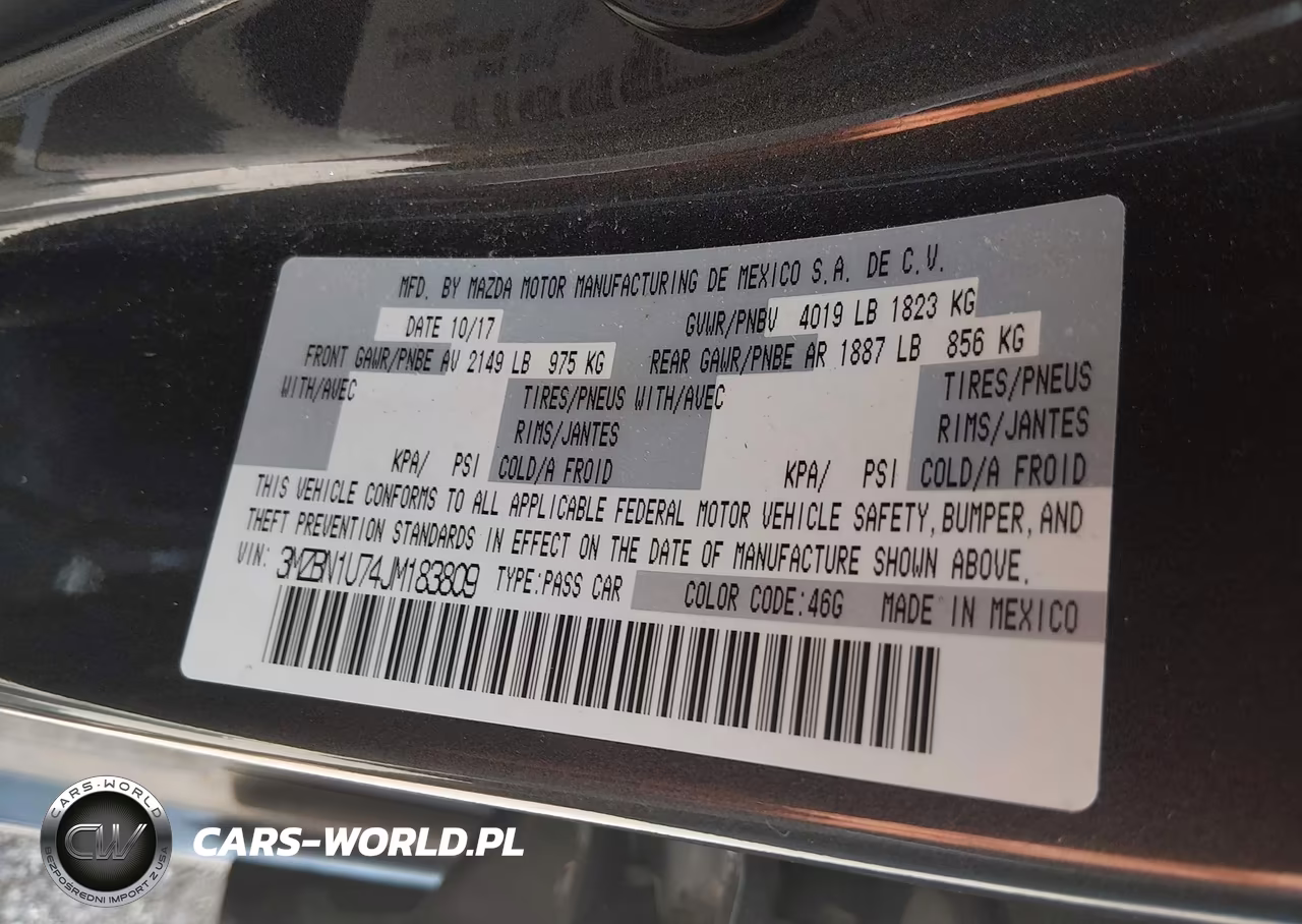 2018 Mazda Mazda3 Sport VIN:3MZBN1U74JM183809 - 9