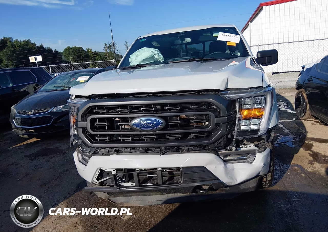 2023 Ford F-150 Xlt VIN:1FTFW1E82PFB31788 - 13