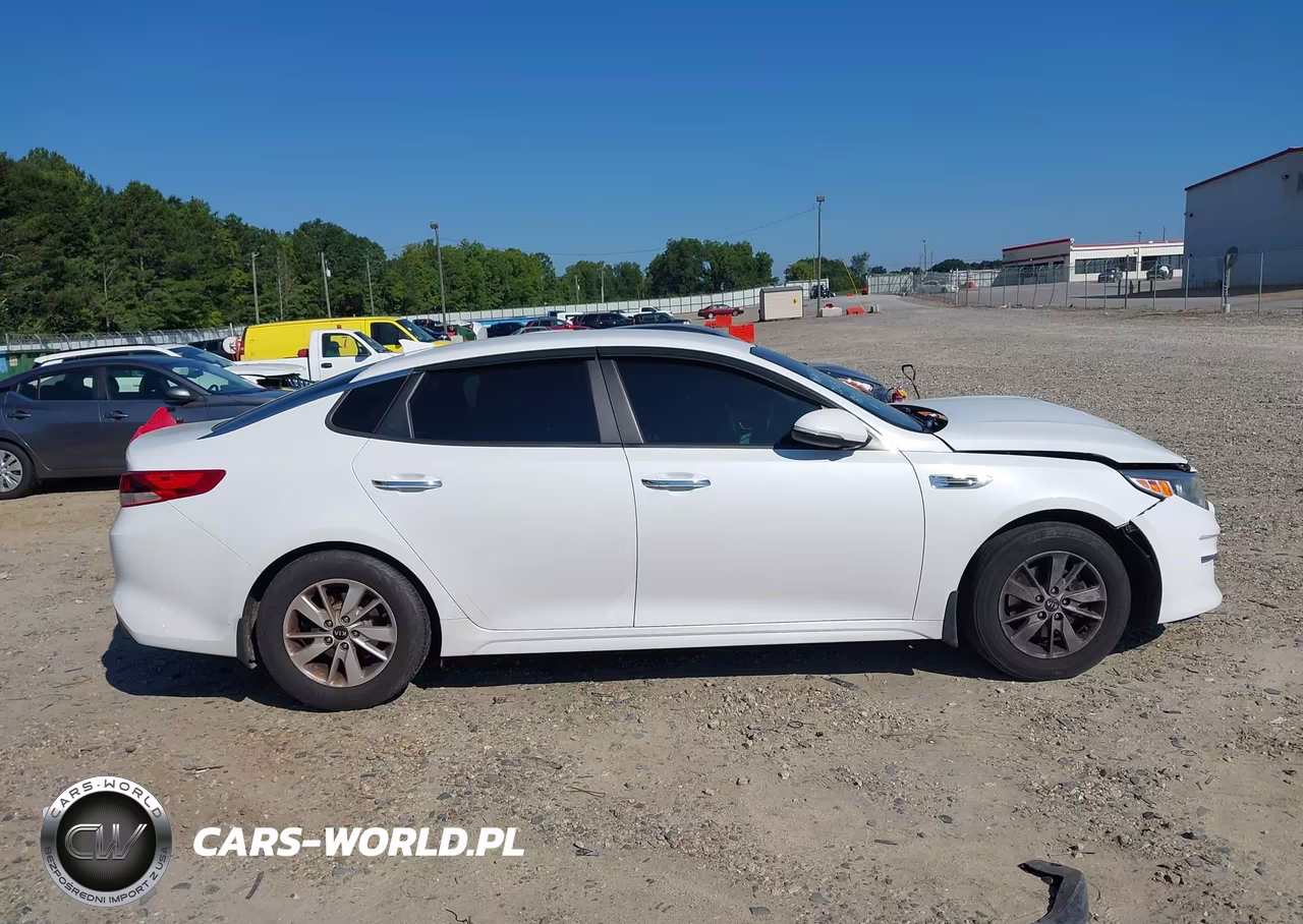 2017 Kia Optima Lx VIN:5XXGT4L39HG140027 - 13