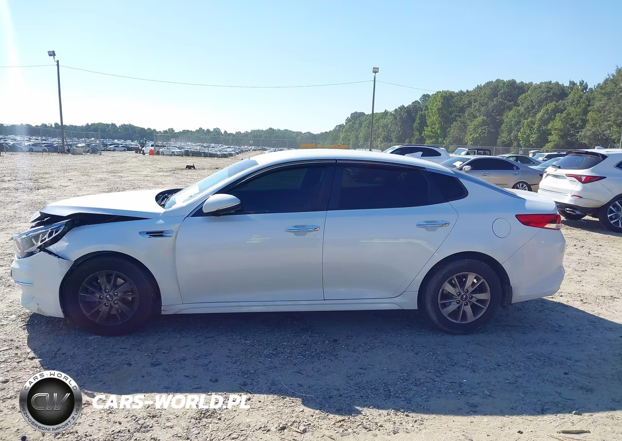 2017 Kia Optima Lx VIN:5XXGT4L39HG140027 - 14