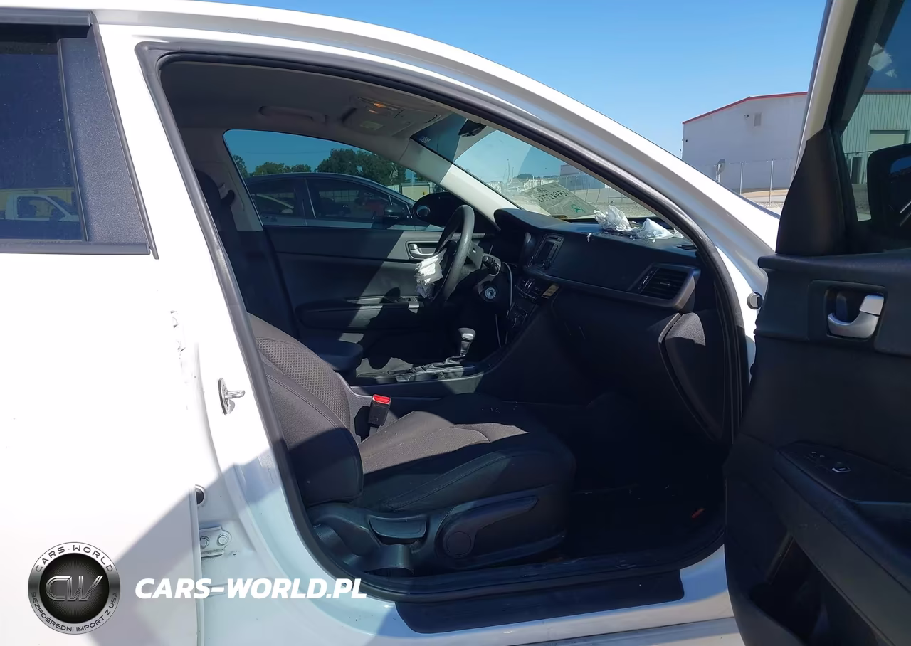 2017 Kia Optima Lx VIN:5XXGT4L39HG140027 - 5