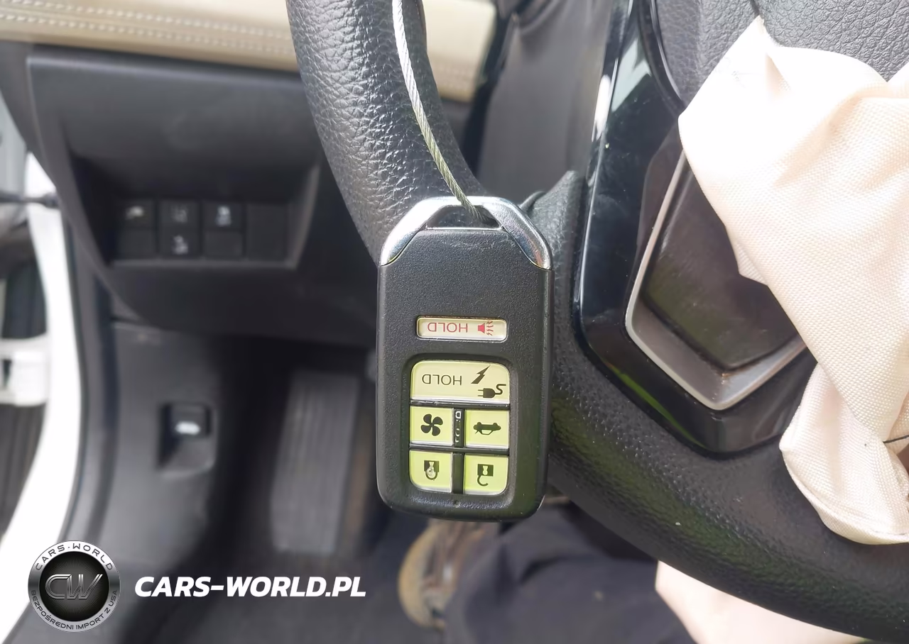 2020 Honda Clarity Plug-In Hybrid VIN:JHMZC5F17LC000428 - 11