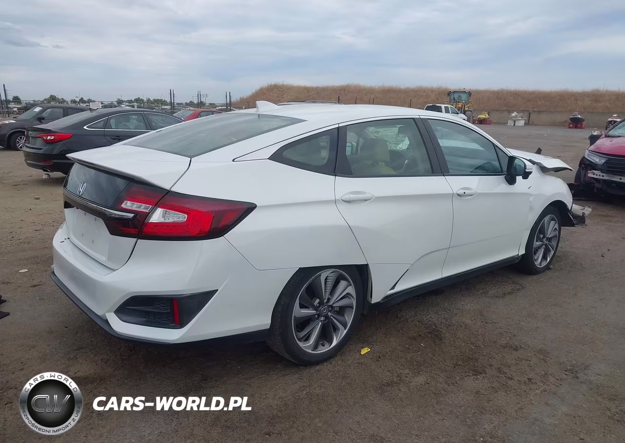 2020 Honda Clarity Plug-In Hybrid VIN:JHMZC5F17LC000428 - 4