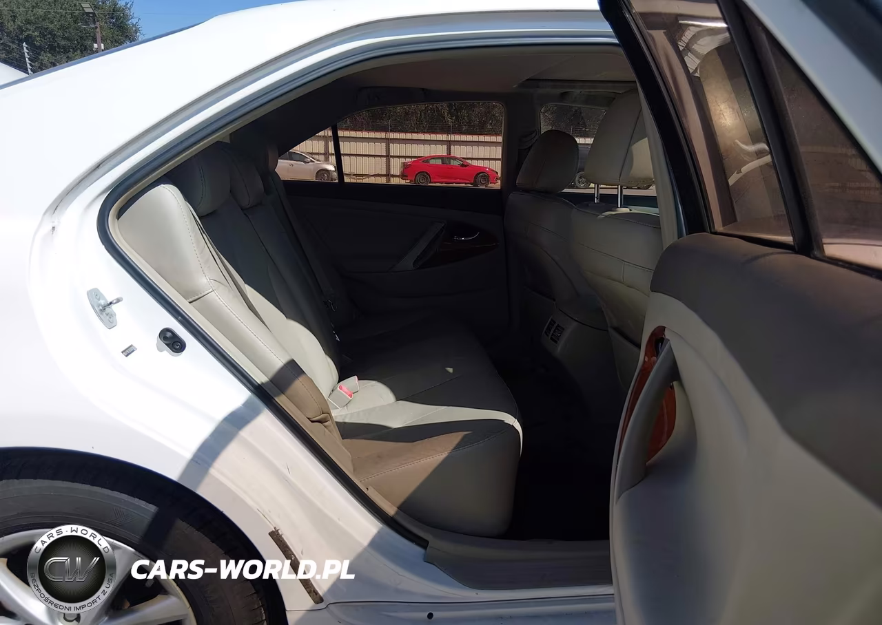 2010 Toyota Camry Xle VIN:4T1BF3EK5AU518842 - 8