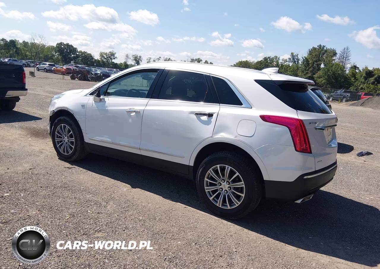2018 Cadillac Xt5 Luxury VIN:1GYKNDRS1JZ177802 - 3