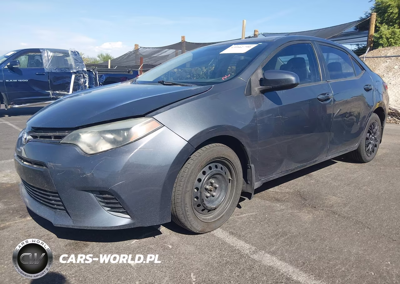 2015 Toyota Corolla Le VIN:5YFBURHE8FP219532 - 2