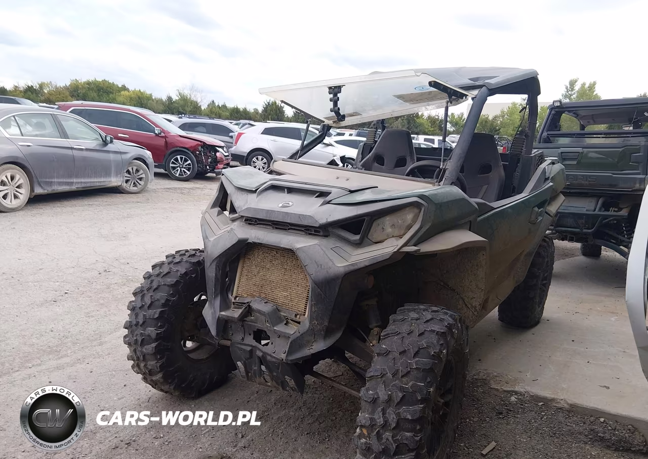 2023 Can-Am Commander Dps 700 VIN:3JBAGAJ48PK000678 - 2