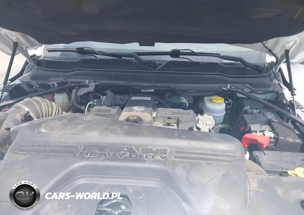2022 Ram 3500 Laramie VIN:3C63R3JL1NG347795 - 9