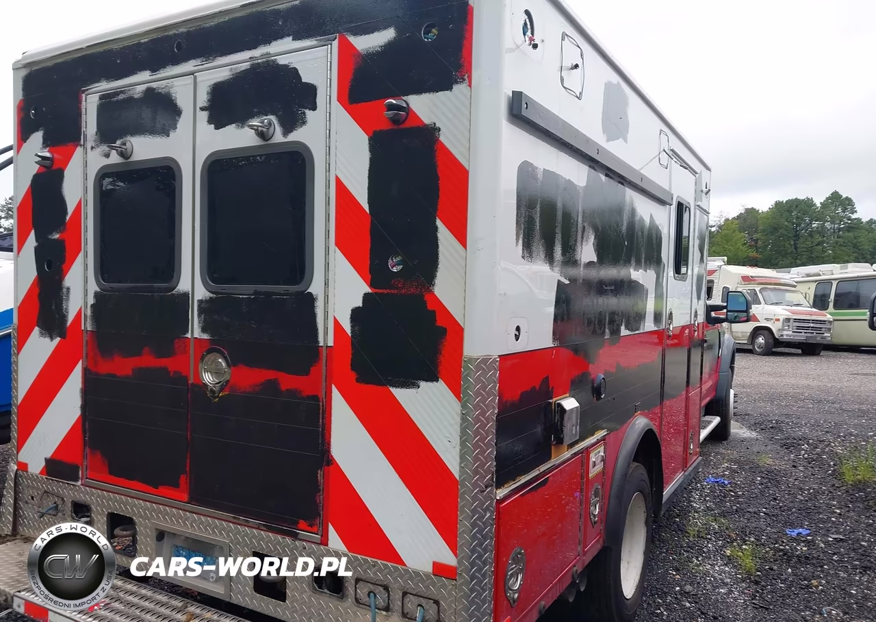 2017 Ford F-550 Chassis Xlt VIN:1FD0X5HT5HEB66497 - 4