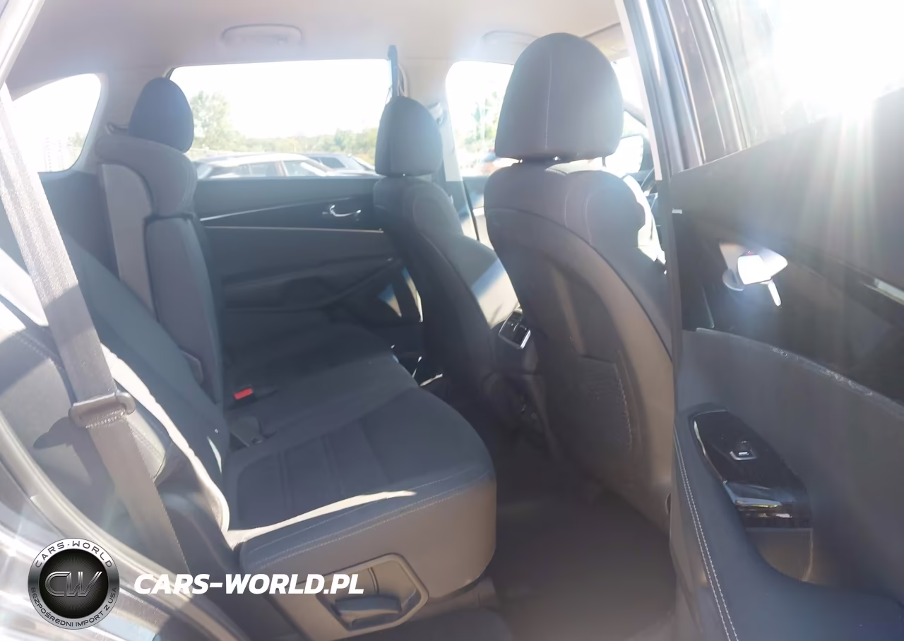2019 Kia Sorento 3.3L Lx VIN:5XYPGDA52KG553208 - 8