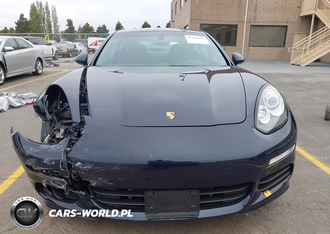 2016 Porsche Panamera E-Hybrid S VIN:WP0AD2A78GL040870 - 13