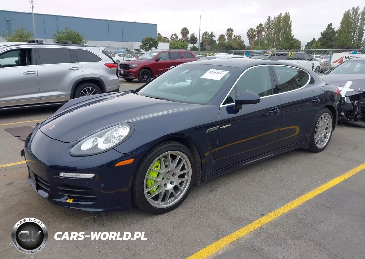 2016 Porsche Panamera E-Hybrid S VIN:WP0AD2A78GL040870 - 2