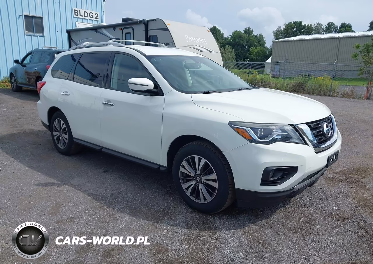 2018 Nissan Pathfinder Sv – zdjęcie 1 z 17