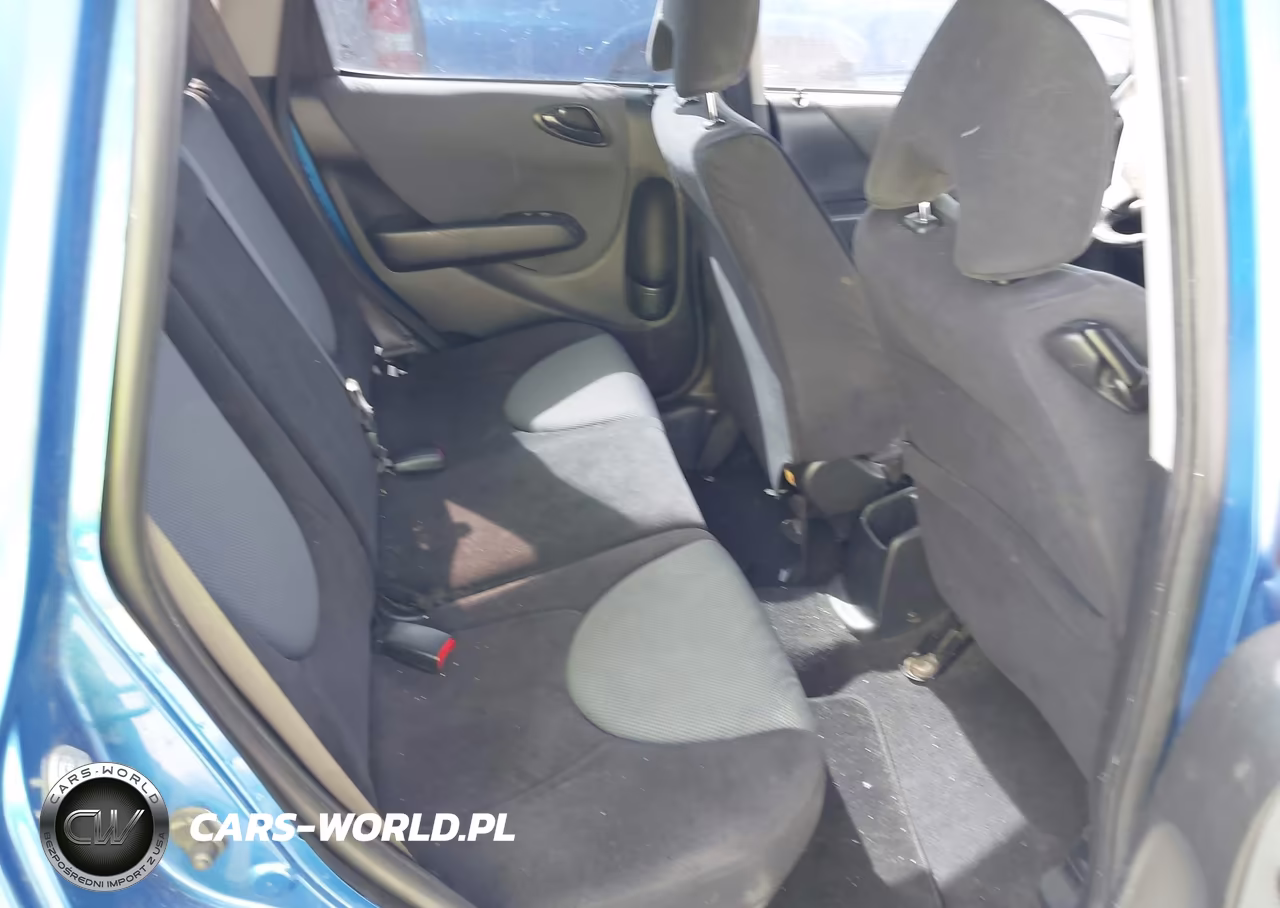 2008 Honda Fit Sport VIN:JHMGD38688S067828 - 8