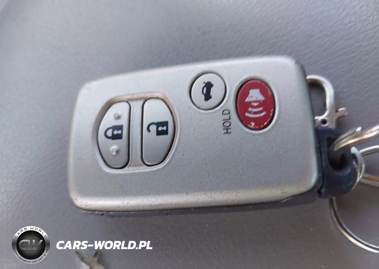 2007 Toyota Camry Hybrid VIN:JTNBB46KX73025821 - 11