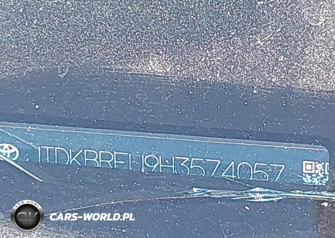 2017 Toyota Prius Two VIN:JTDKBRFU9H3574057 - 18