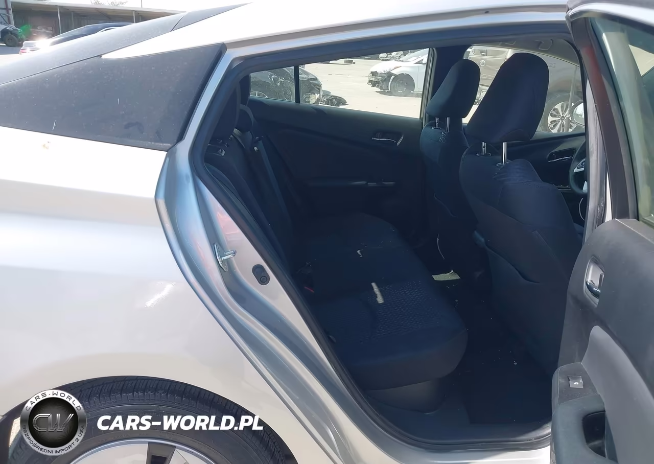 2017 Toyota Prius Two VIN:JTDKBRFU9H3574057 - 8