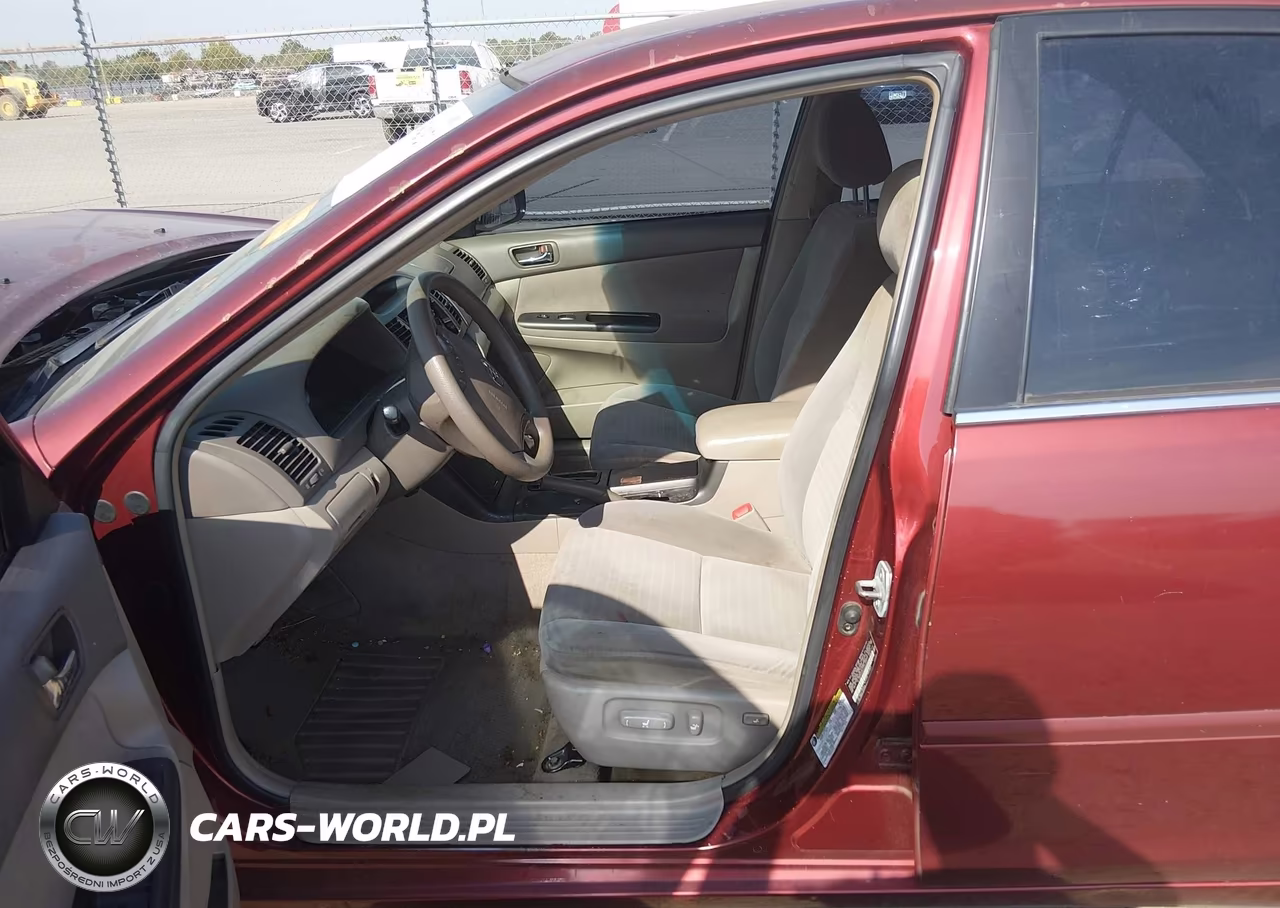 2005 Toyota Camry Le VIN:4T1BE32K65U426507 - 16