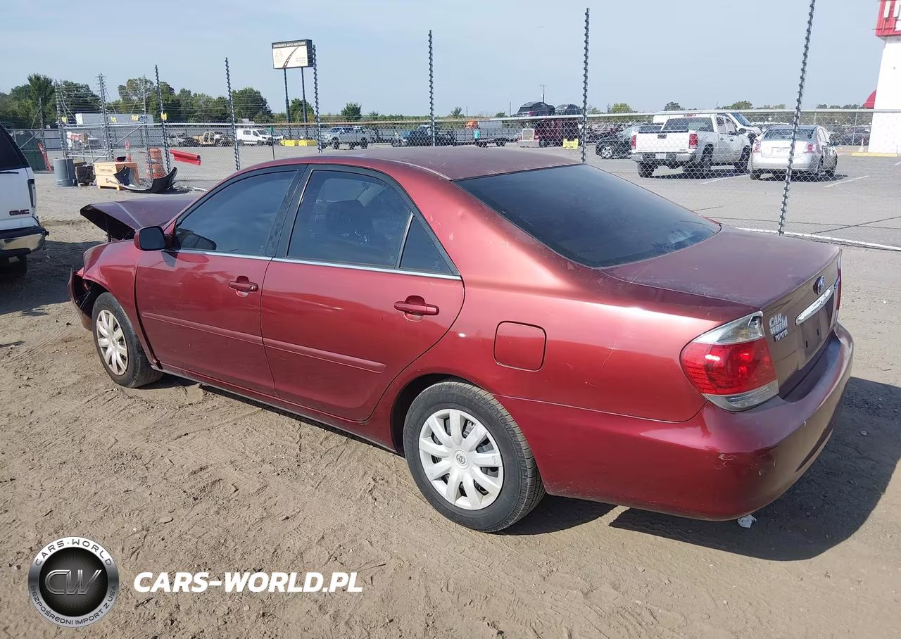 2005 Toyota Camry Le VIN:4T1BE32K65U426507 - 3