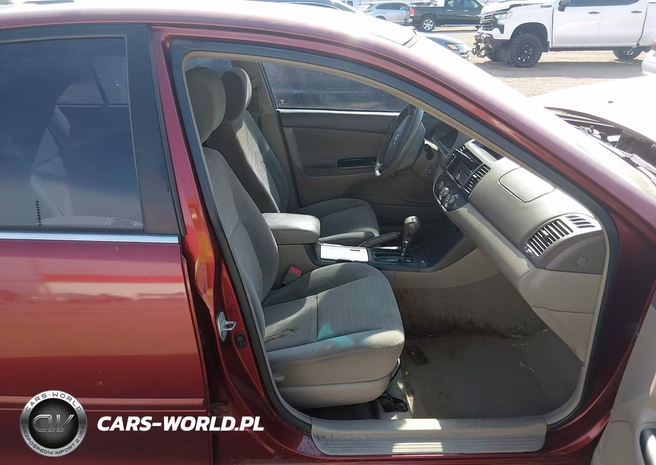 2005 Toyota Camry Le VIN:4T1BE32K65U426507 - 5