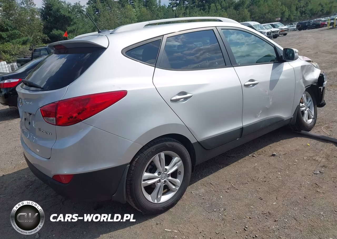 2013 Hyundai Tucson Gls VIN:KM8JU3AC7DU590601 - 4
