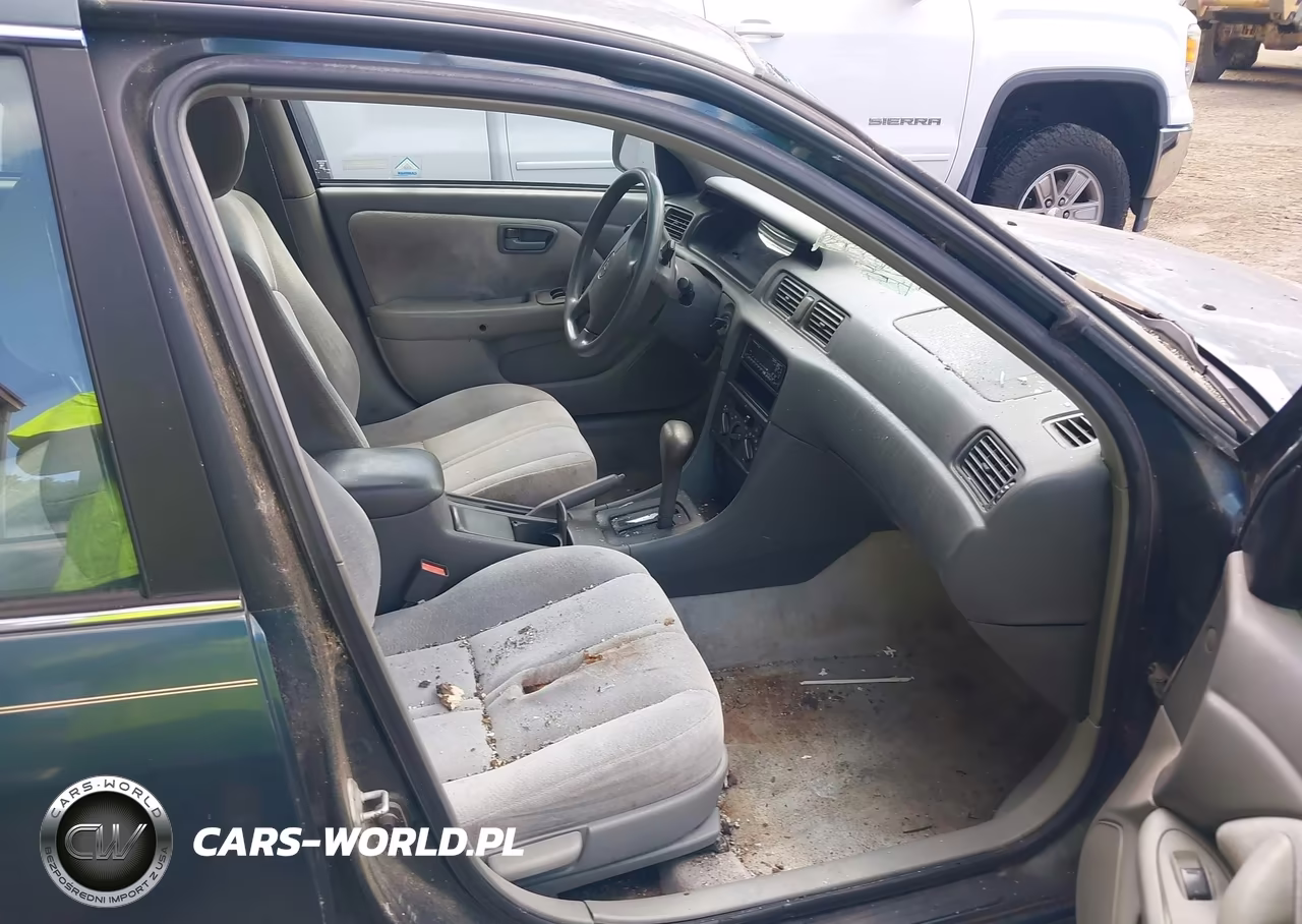 1997 Toyota Camry Le VIN:4T1BG22K3VU104086 - 5
