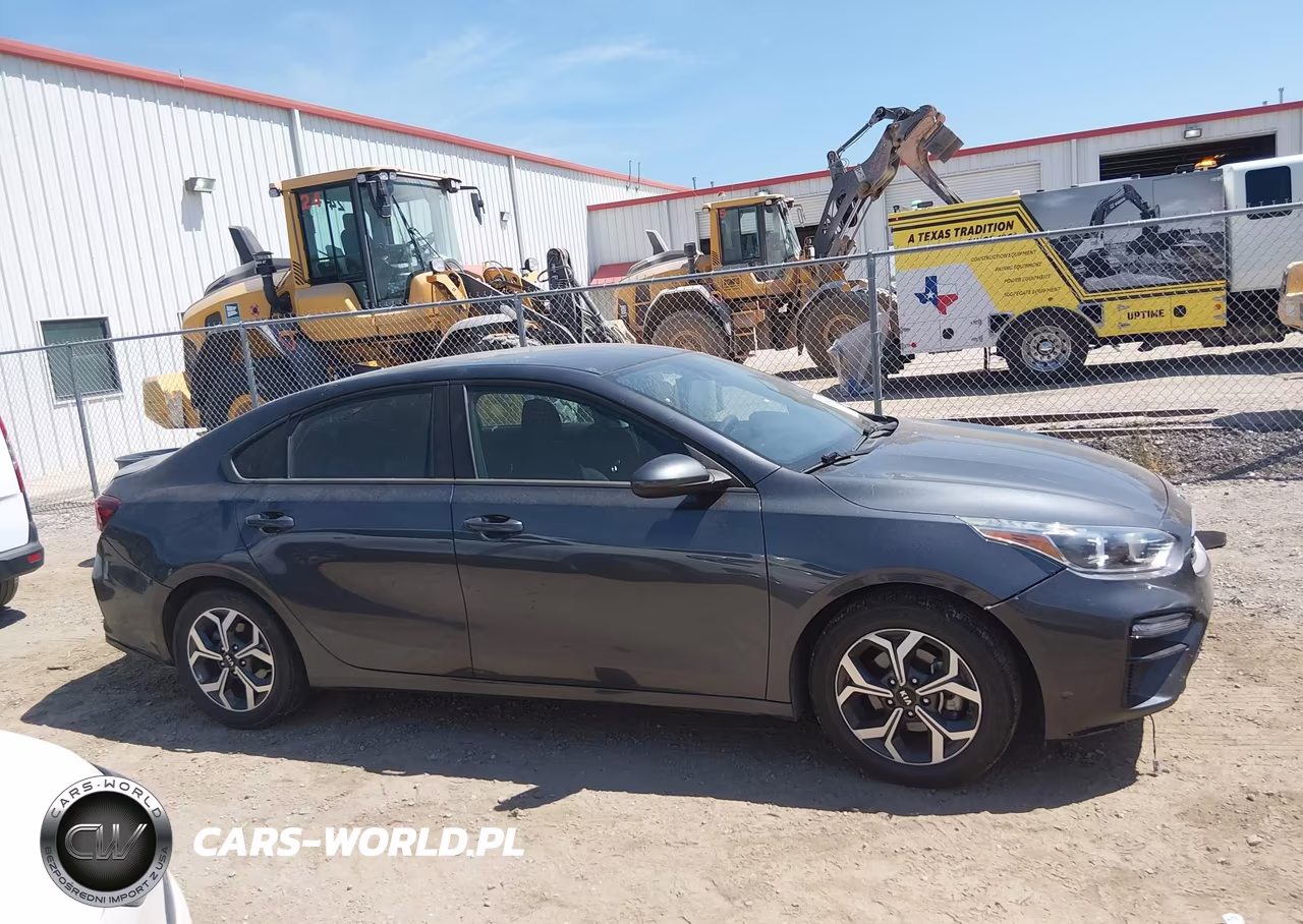 2021 Kia Forte Lxs VIN:3KPF24AD6ME264589 - 13