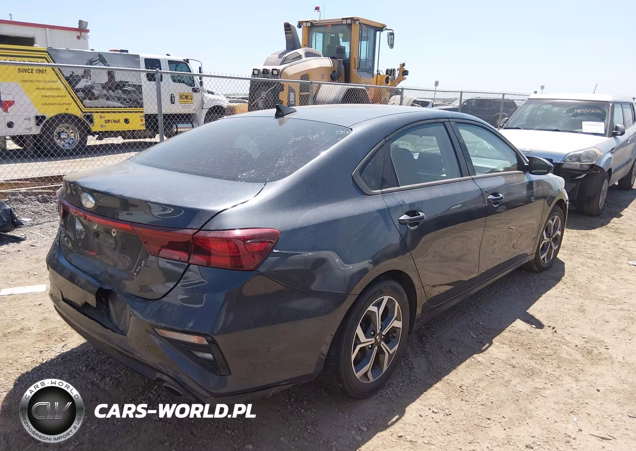 2021 Kia Forte Lxs VIN:3KPF24AD6ME264589 - 4