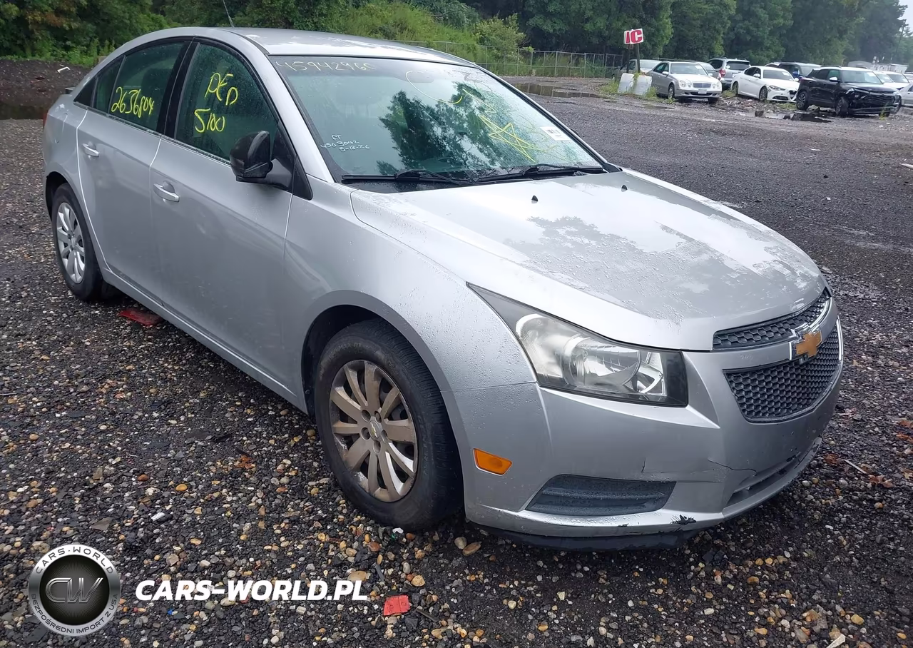2011 Chevrolet Cruze Ls – zdjęcie 1 z 10