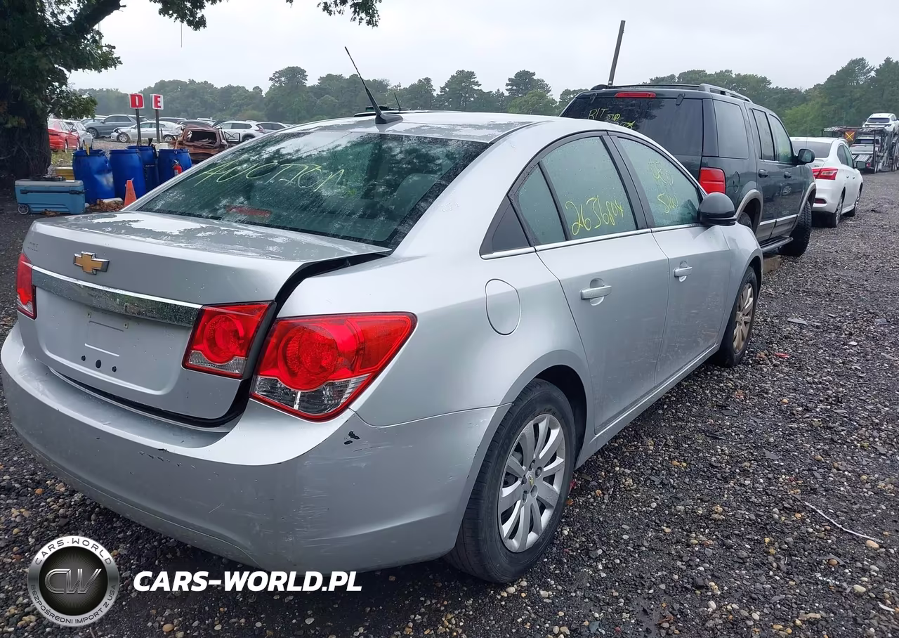 2011 Chevrolet Cruze Ls VIN:1G1PC5SH9B7134868 - 4