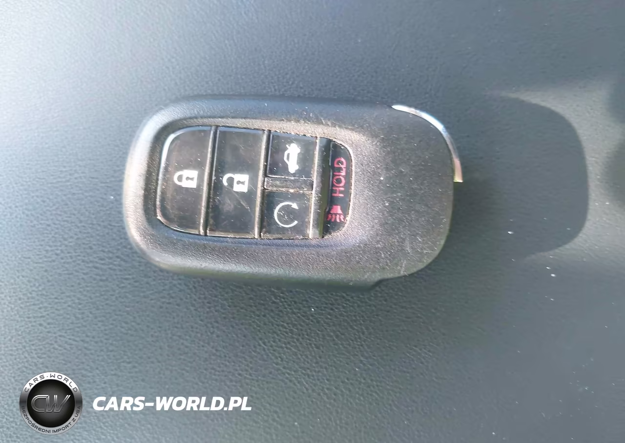2024 Honda Accord Hybrid Touring VIN:1HGCY2F83RA055324 - 11