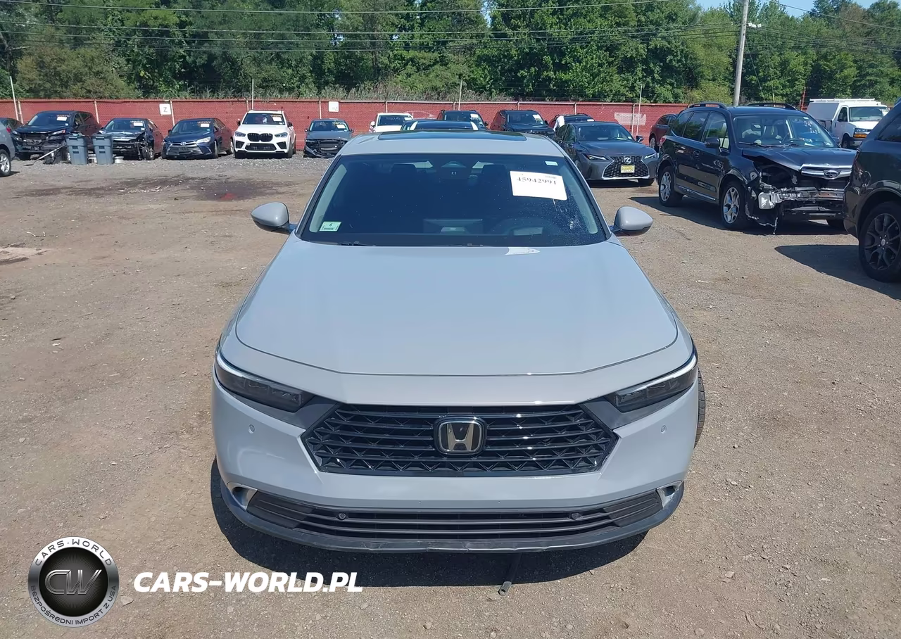 2024 Honda Accord Hybrid Touring VIN:1HGCY2F83RA055324 - 12