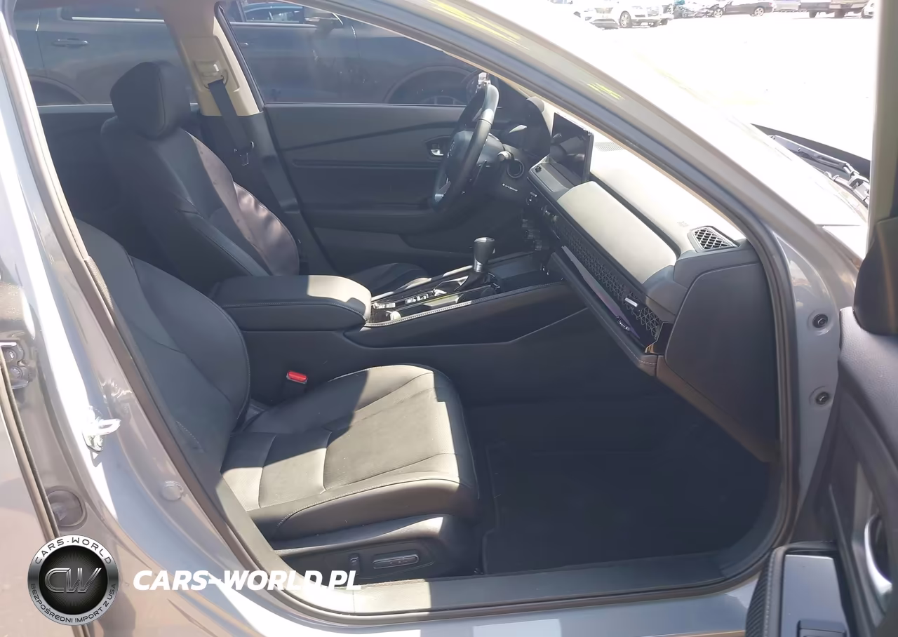 2024 Honda Accord Hybrid Touring VIN:1HGCY2F83RA055324 - 5