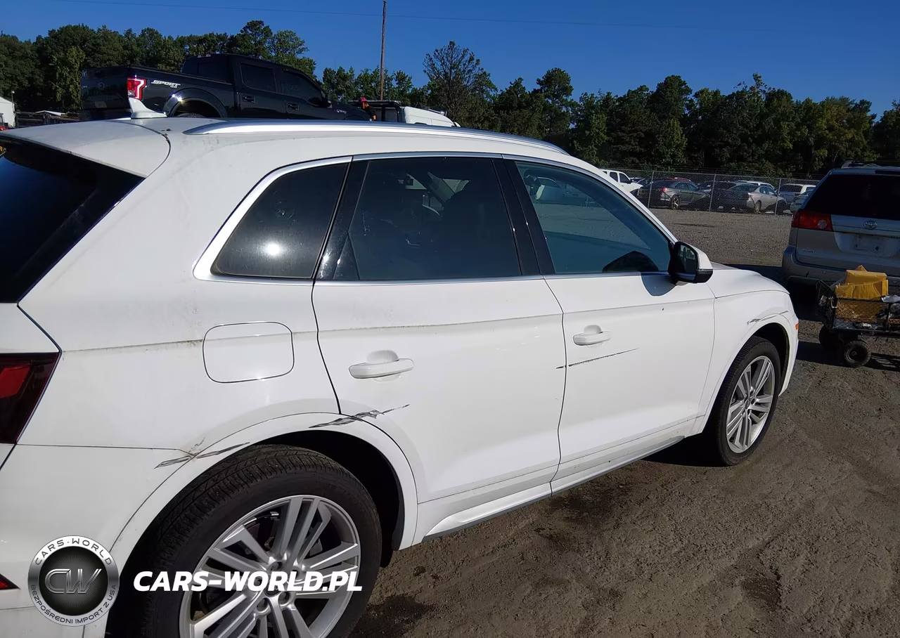 2018 Audi Q5 2.0T Premium-2.0T Tech Premium VIN:WA1BNAFY3J2221394 - 6