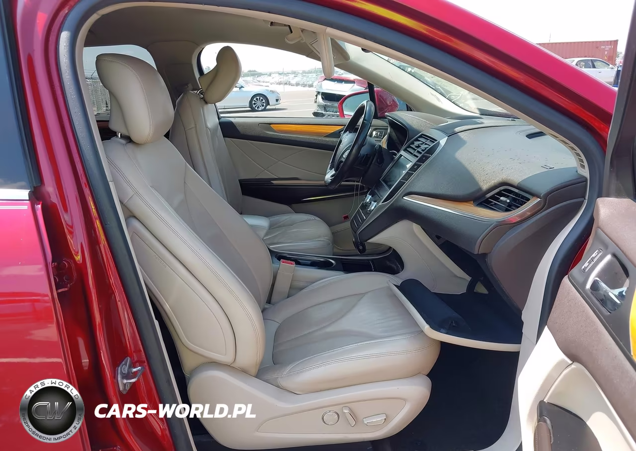 2019 Lincoln Mkc Select VIN:5LMCJ2C95KUL00816 - 5