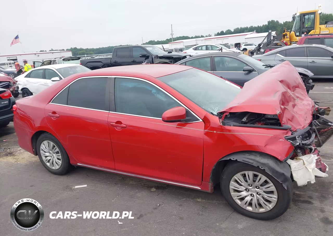 2013 Toyota Camry Le VIN:4T4BF1FK3DR284634 - 14
