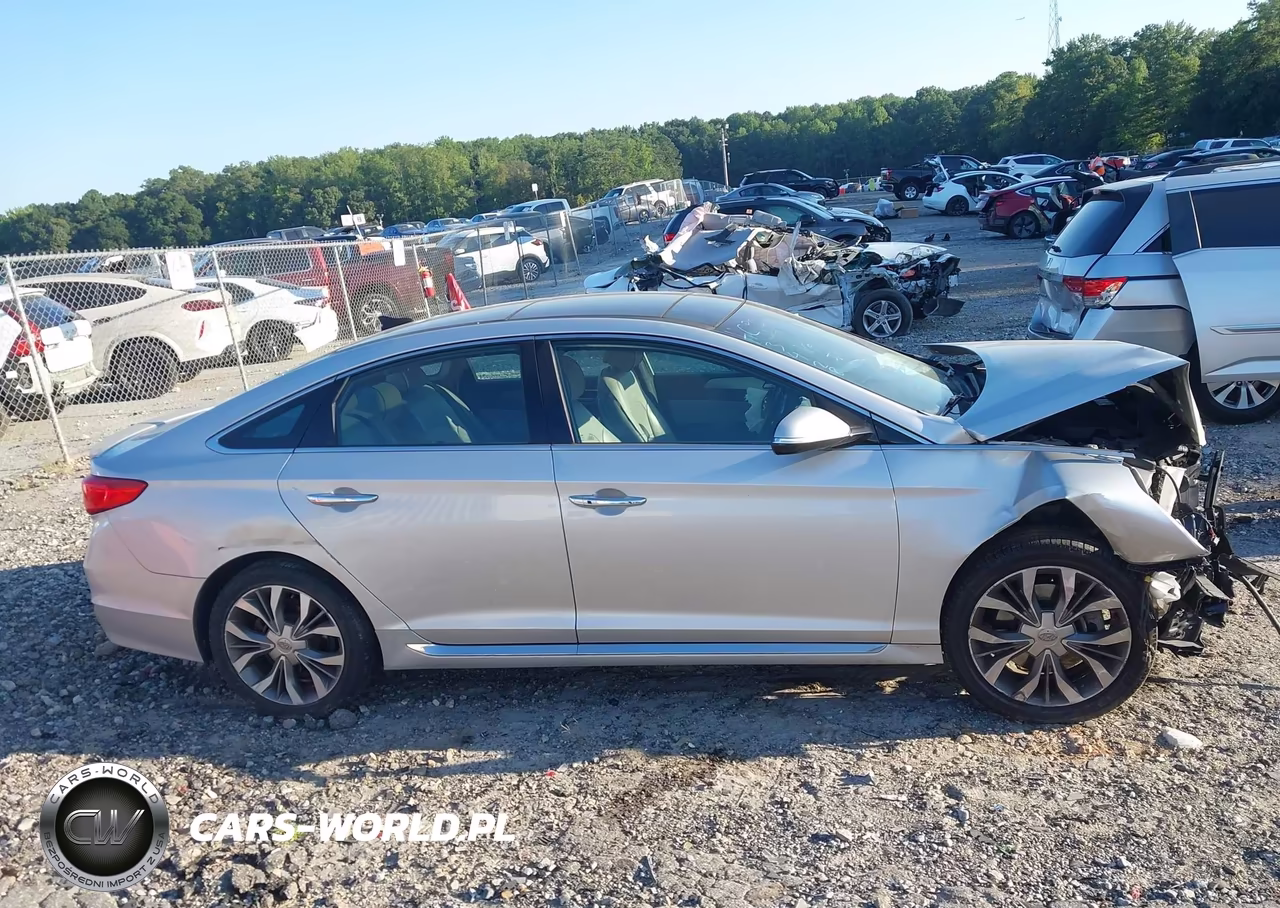 2015 Hyundai Sonata Limited 2.0T VIN:5NPE34AB9FH113428 - 14