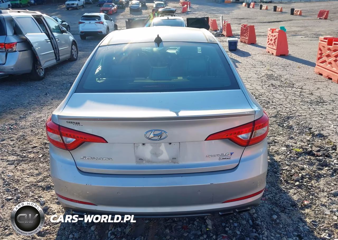 2015 Hyundai Sonata Limited 2.0T VIN:5NPE34AB9FH113428 - 17