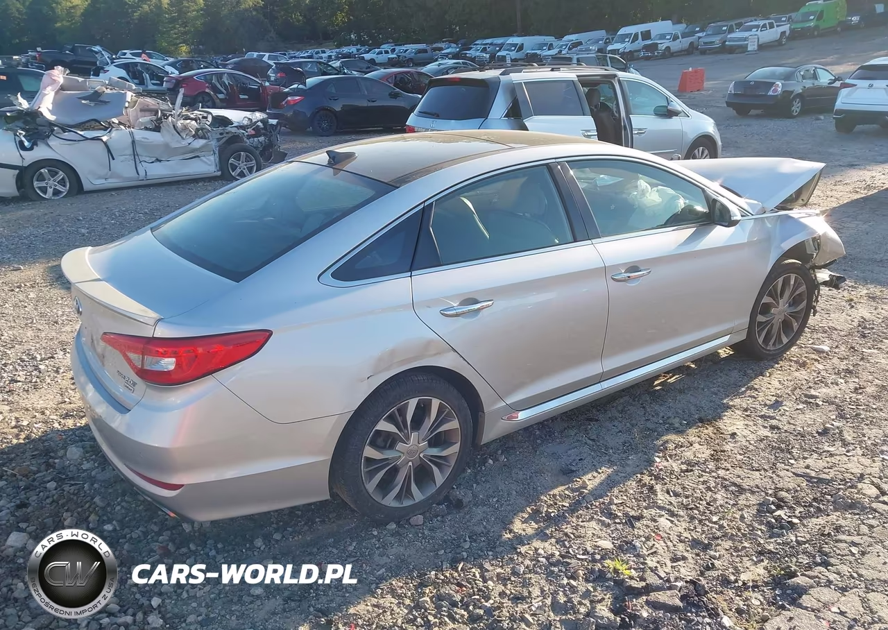 2015 Hyundai Sonata Limited 2.0T VIN:5NPE34AB9FH113428 - 4