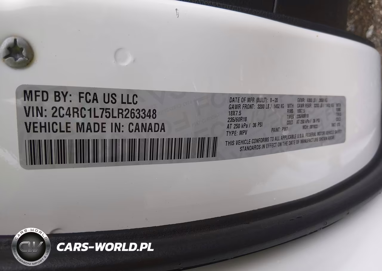 2020 Chrysler Pacifica Hybrid Touring L VIN:2C4RC1L75LR263348 - 9