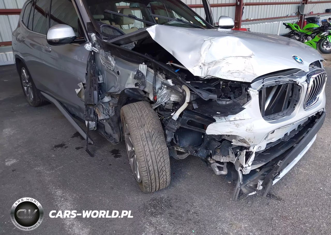 2018 BMW X3 xDrive30I VIN:5UXTR9C54JLD61165 - 6