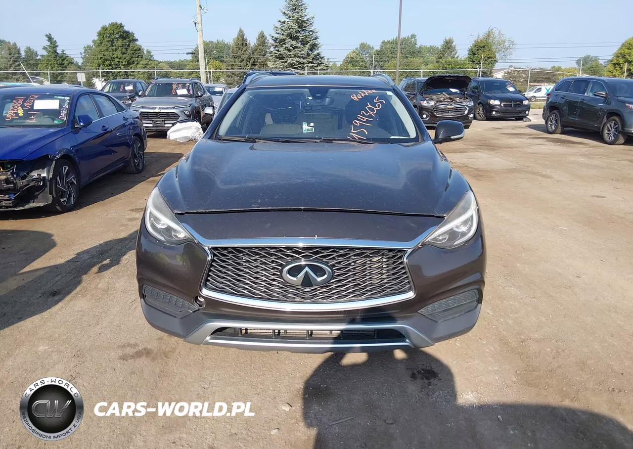2018 Infiniti Qx30 Luxury VIN:SJKCH5CR4JA043987 - 12