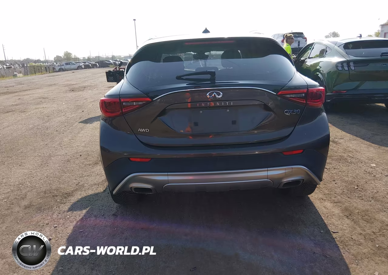 2018 Infiniti Qx30 Luxury VIN:SJKCH5CR4JA043987 - 16