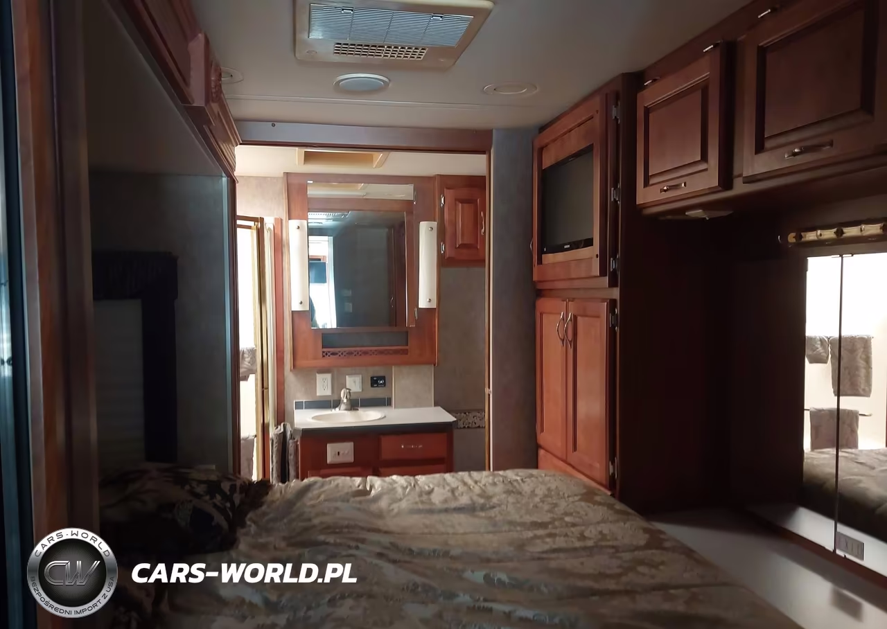 2005 Workhorse Custom Chassis Motorhome Chassis W22 VIN:5B4MP67GX53411890 - 8