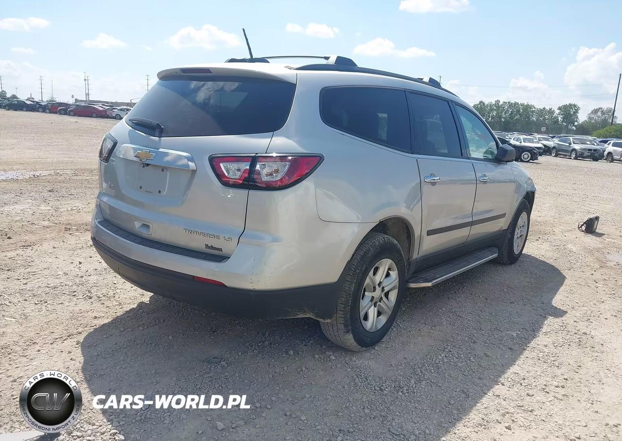 2016 Chevrolet Traverse Ls VIN:1GNKRFKD0GJ304796 - 4