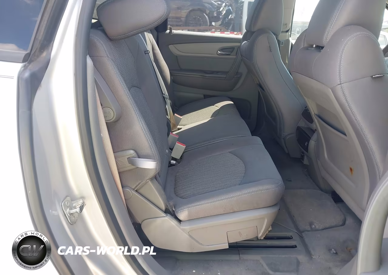 2016 Chevrolet Traverse Ls VIN:1GNKRFKD0GJ304796 - 8