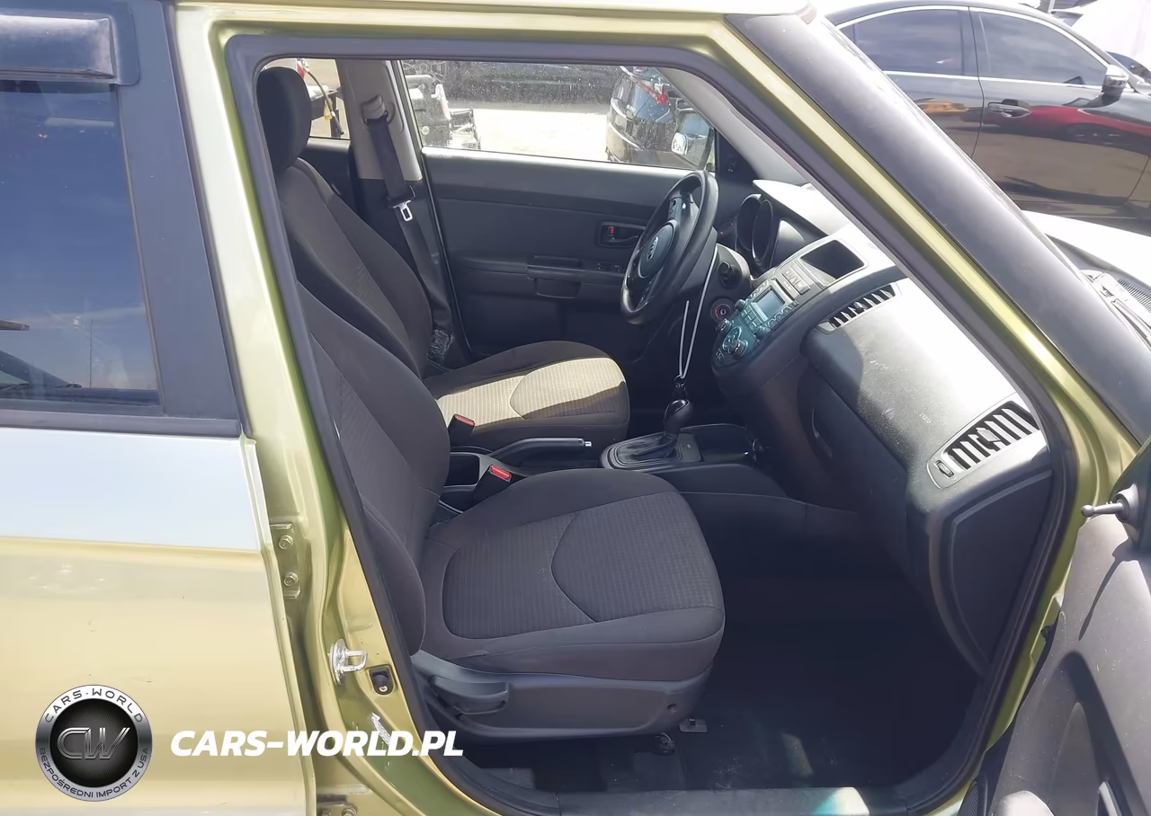 2013 Kia Soul VIN:KNDJT2A52D7561587 - 5
