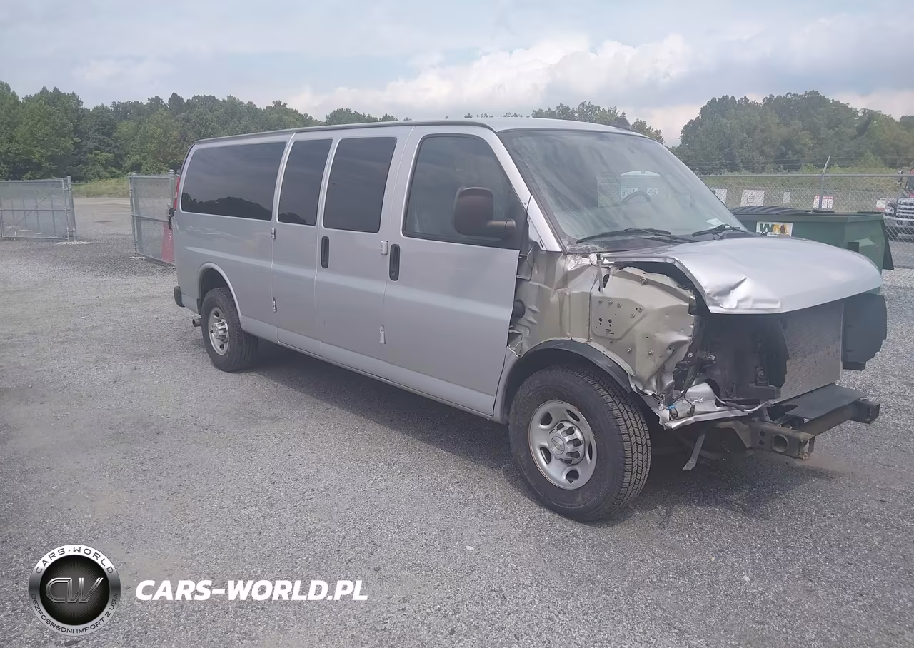 2020 Chevrolet Express Passenger Rwd 3500 Extended Wheelbase Ls – zdjęcie 1 z 22
