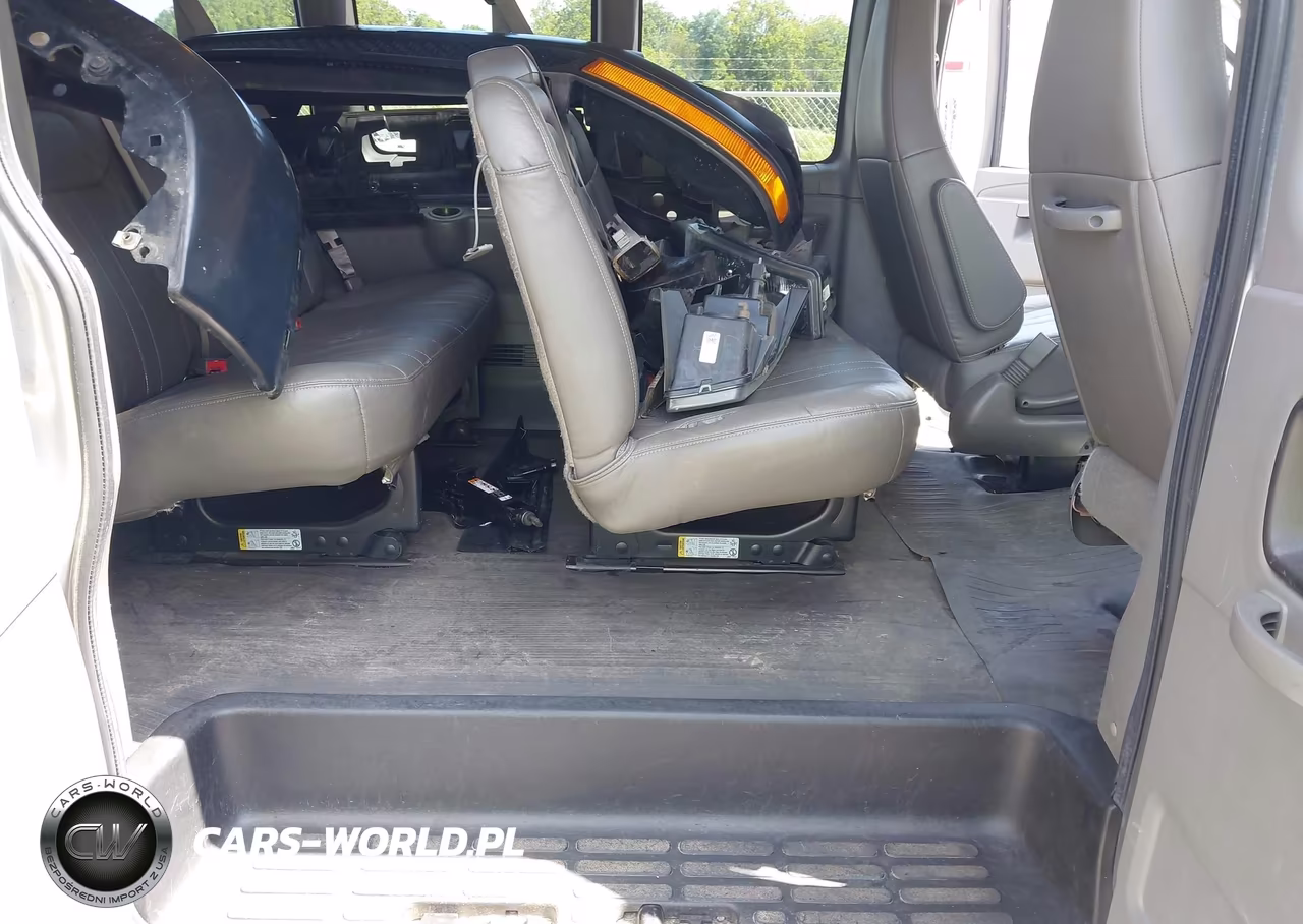 2020 Chevrolet Express Passenger Rwd 3500 Extended Wheelbase Ls VIN:1GAZGNFP0L1237633 - 8